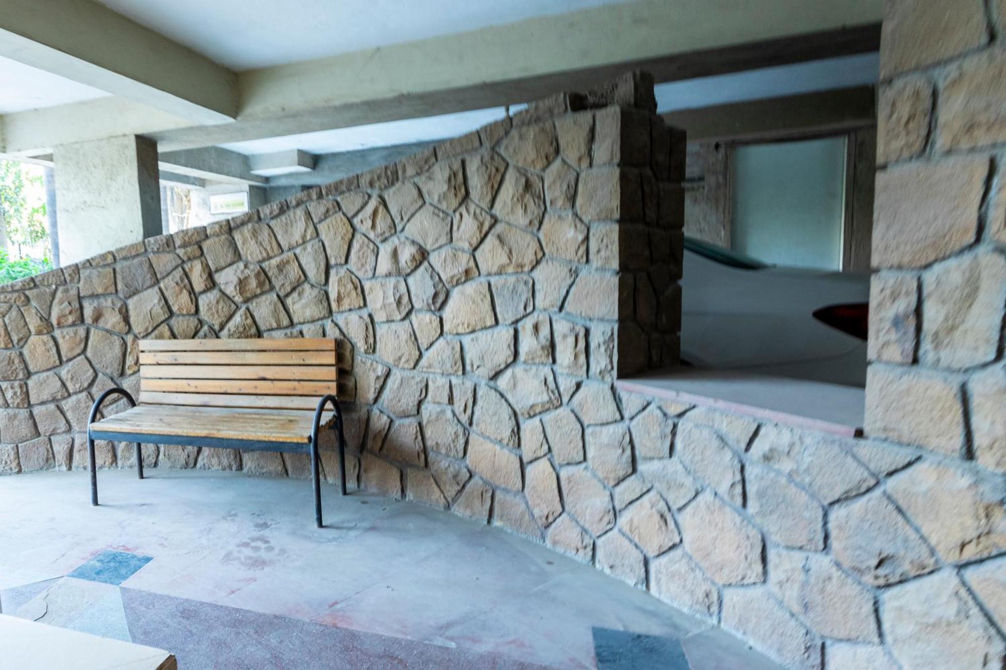 Hotel Embassy Park - Bkc Mumbai Exterior photo